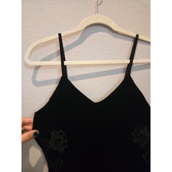 Sandro Paris Women's Black Velvet Floral Embroidered Long Dress 38 NWT - Picture 3 of 14